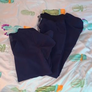 Women’s Figs Scrub set